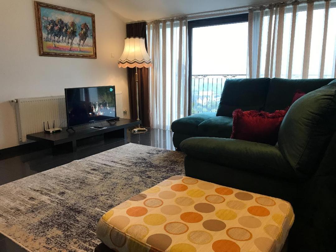 شقة Calea Poienii Penthouse براشوف المظهر الخارجي الصورة