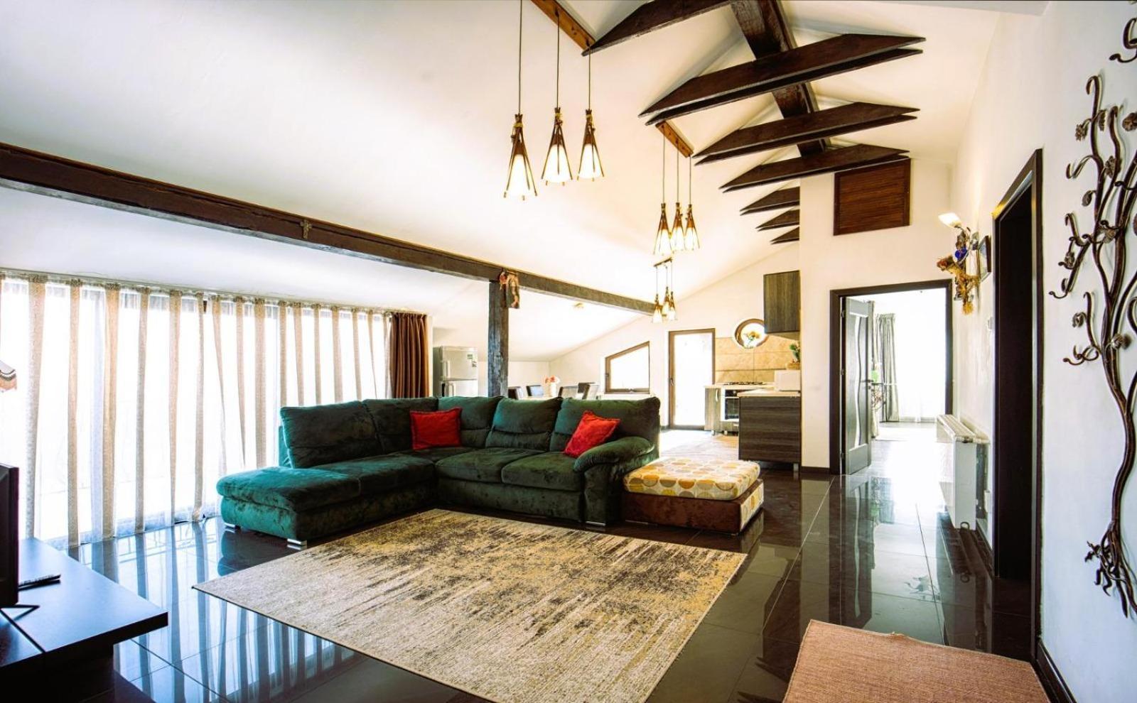 شقة Calea Poienii Penthouse براشوف المظهر الخارجي الصورة