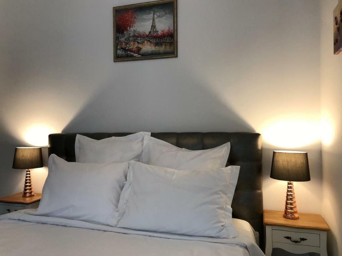 شقة Calea Poienii Penthouse براشوف المظهر الخارجي الصورة